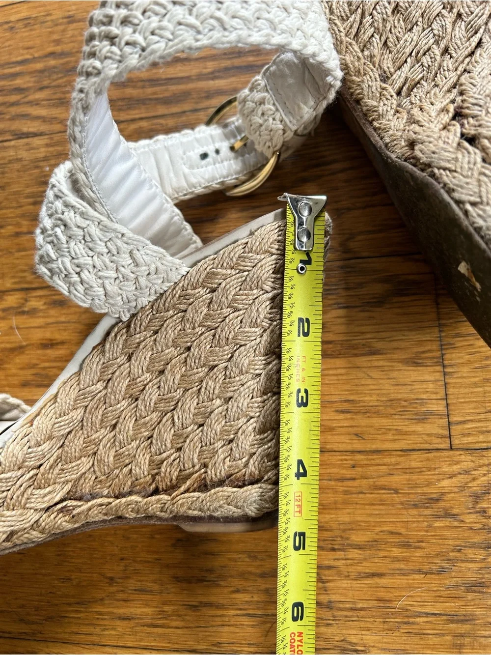 Stuart Weitzman Raffia Woven Wedges Nude Bone Size 8